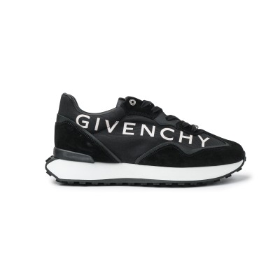 Giv Runner Logo Print Sneakers Black White