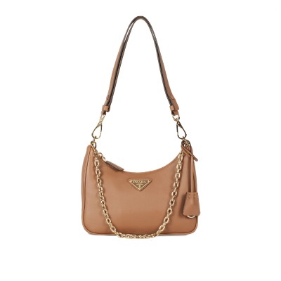 Re-Edition Shoulder Bag in Caramel Leather