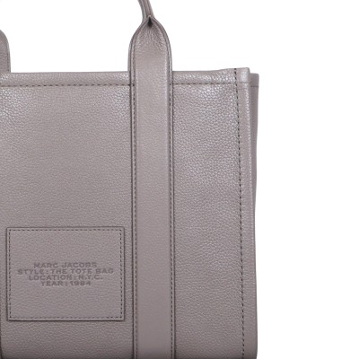 The Leather Medium Tote Bag Cement