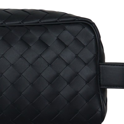 Intrecciato Travel Pouch With Handle Black Silver