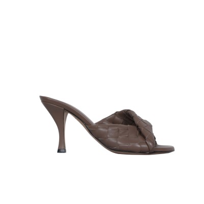 Blink Mule Heel 8Cm Detail in Intrecciato Leather Pinecone