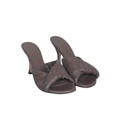 Blink Mule Heel 8Cm Detail in Intrecciato Leather Pinecone