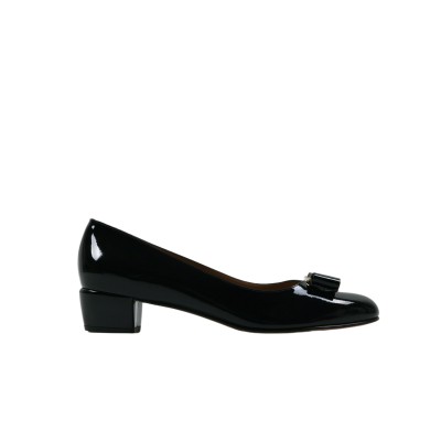 Vara Bow Pumps 3cm in Oxford Black Patent