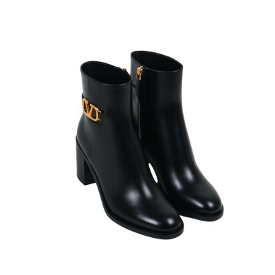 Vlogo Signature Calfskin Ankle Boot 7.5cm  Black